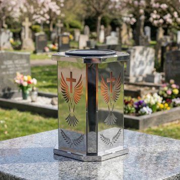 Лампадка на сонячній батареї з імітацією полумʼя &ndash; LED лампадка без батарейок, висота 22см 2765-11 фото